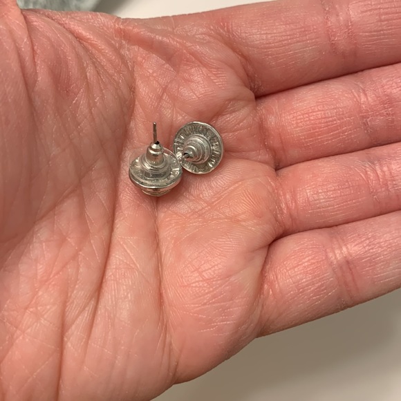 NWOT Sparkly Stud-like Earrings - Picture 4 of 5